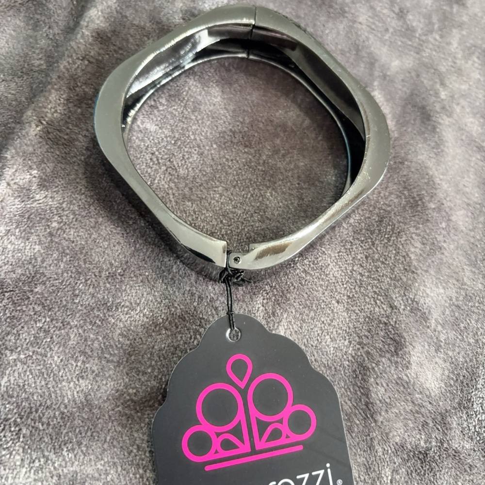 paparazzi Black High-Gloss Angular Bangle Bracelet